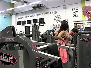 CHICAS LOCA - lesbo hump at the gym with Spanish stunners